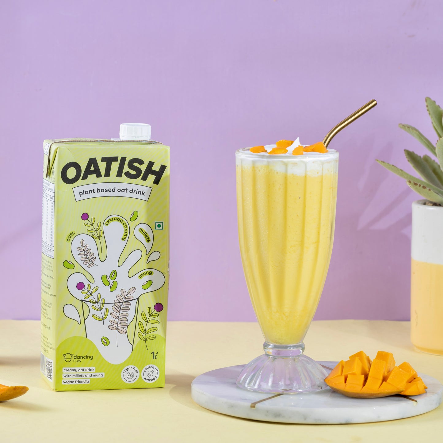 Dancing Cow Oatish Original Extra Creamy Oat Drink with Millets & Bean, 1lit