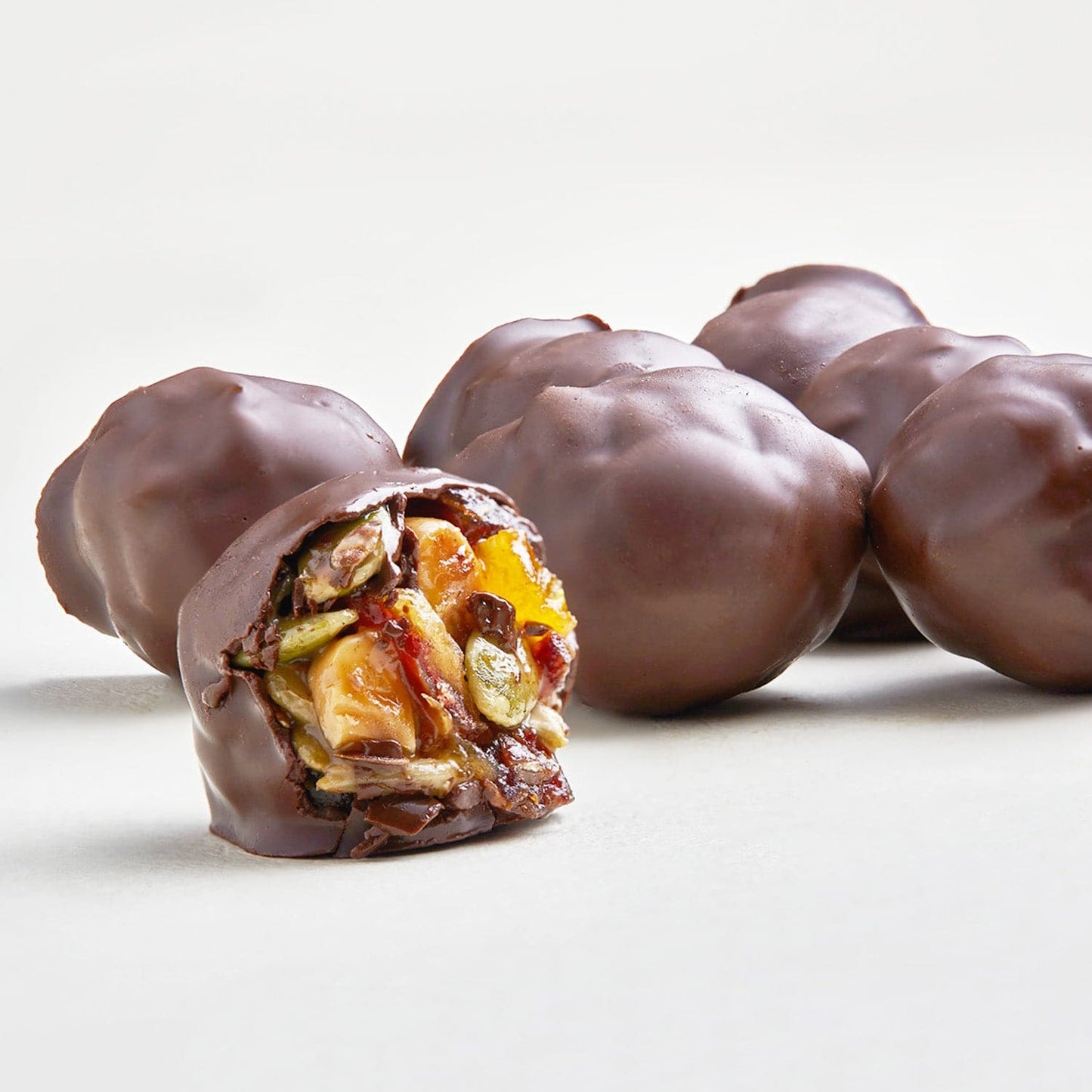 Jus'Trufs Nutrient-Rich Chocolate Indulgence Mandala (Box of 25)