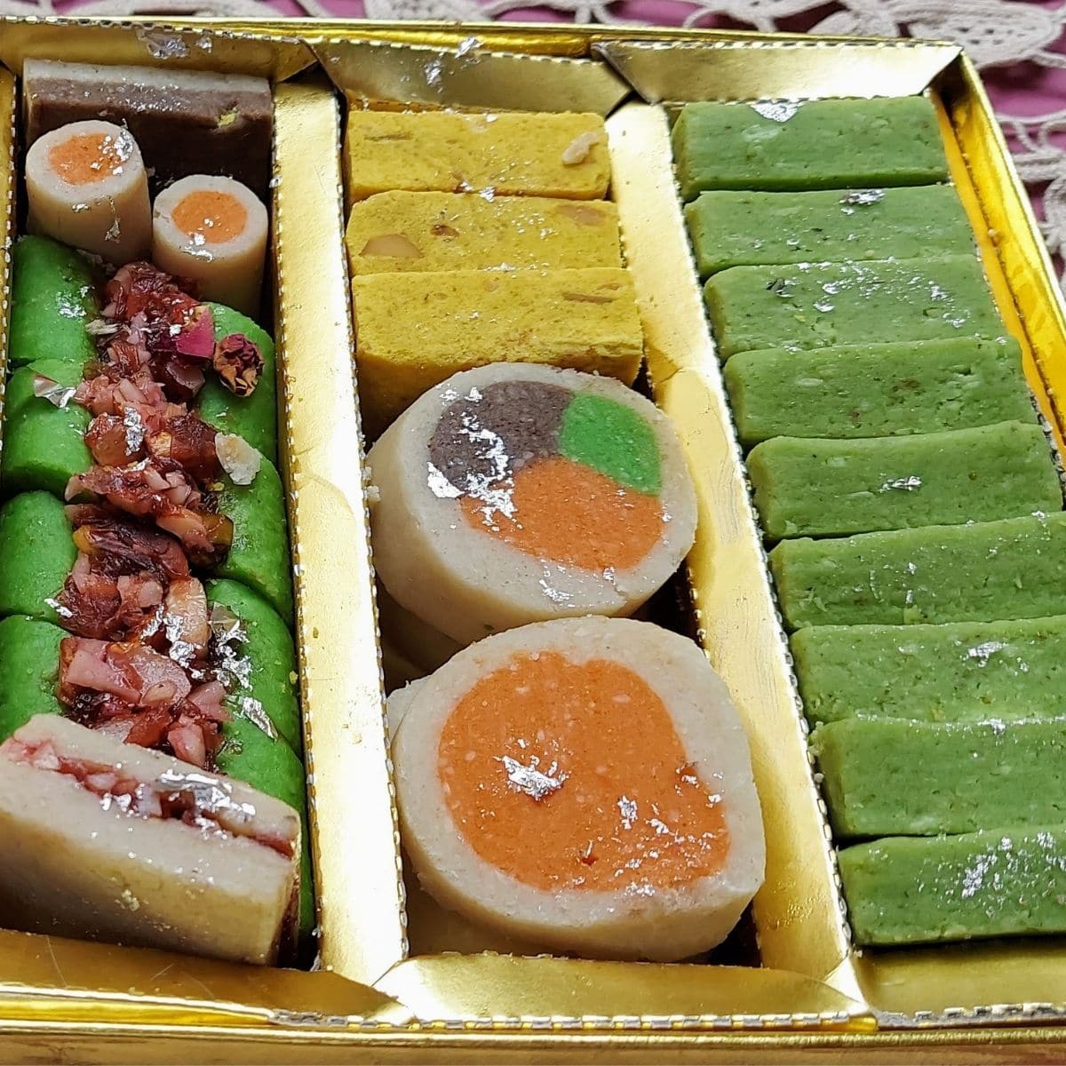 Meethi Kahani Celebration Box C - plant based Dukan