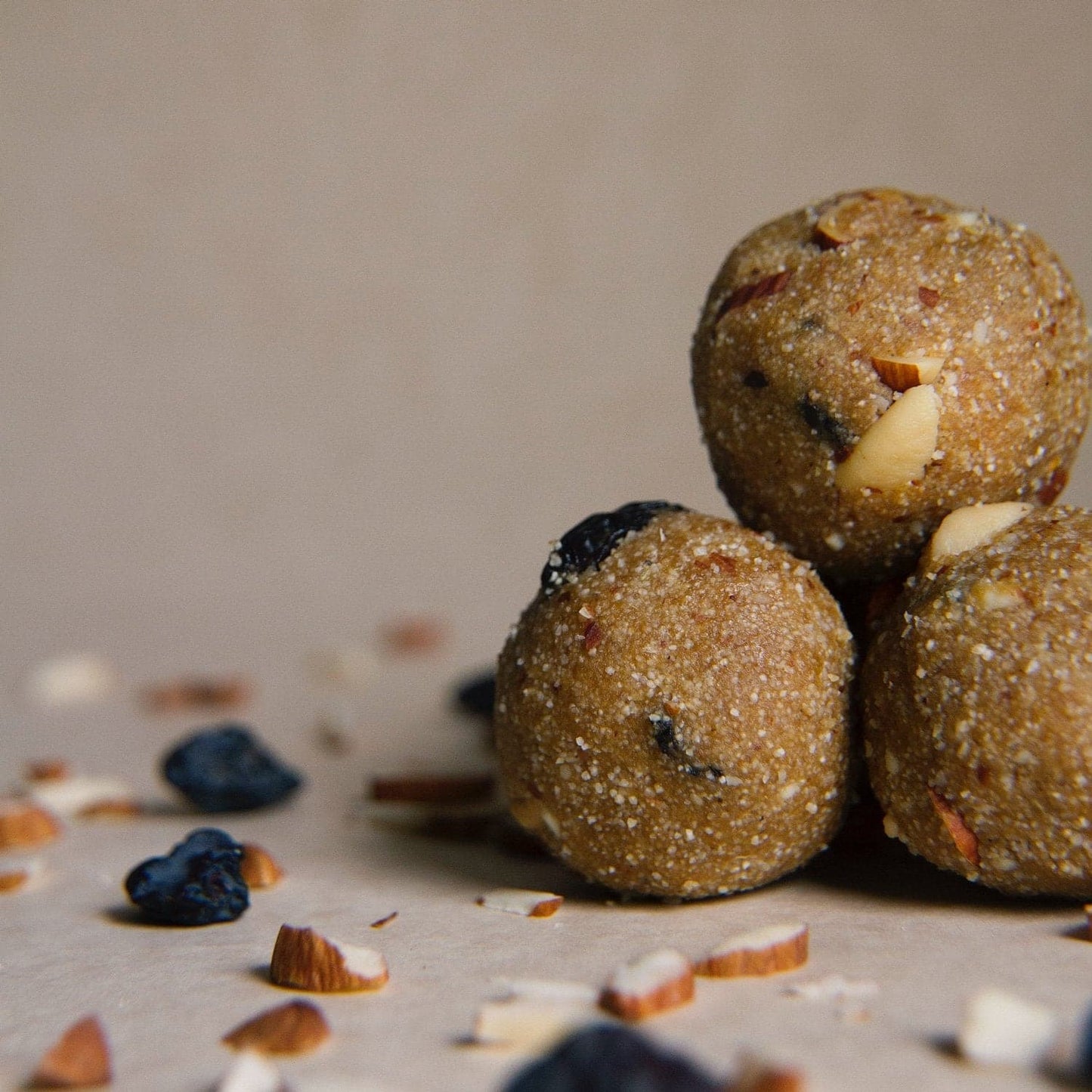 Meethi Kahani Rava Laddoo - plant based Dukan