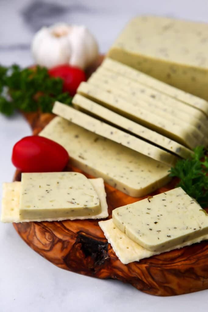 Posh Flavors Vegan Cheese Kit - Make Cheese at Home - DIY Kit - Unique Gift | Make Quick & Easy Vegan Mozzarella, Ricotta, Cheddar, Gruyere & Other at Home, Supplies for About 4 kilograms of Cheese - Vegan Dukan