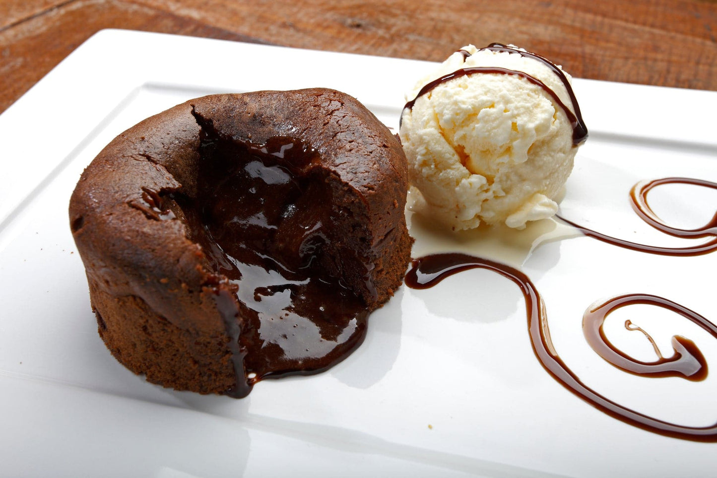 Jus'Trufs Artisanal 60% Dark with Jaggery Chocolate Bar, 460 gm