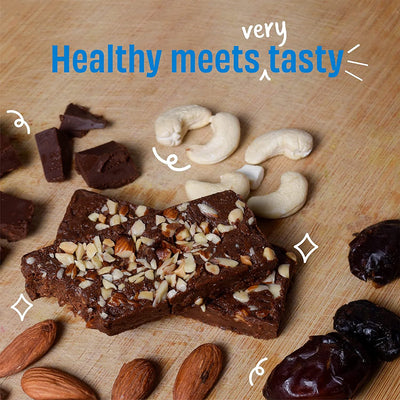 The Whole Truth Energy Bars - Almond Choco Fudge Pack of 10 (10 x 40g)
